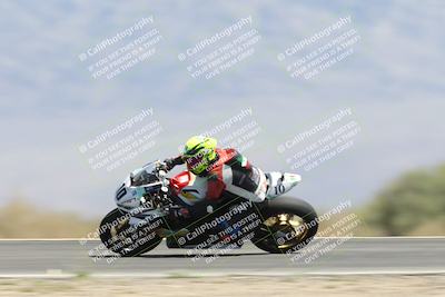 media/Apr-20-2025-CVMA (Sun) [[39090e8767]]/Race 9-Formula LW Twins Shootout/